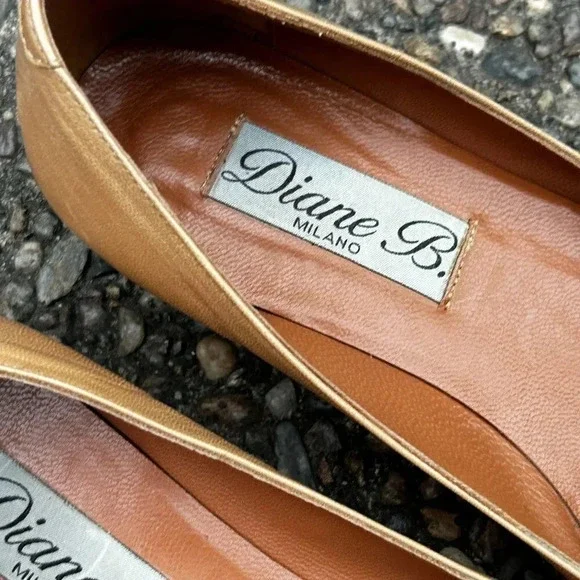 Diane B Vintage Camel Buckle Toe Leather Flats - Picture 3 of 11